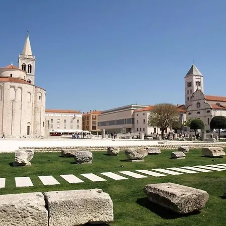 Anabella Ii Apartment Zadar