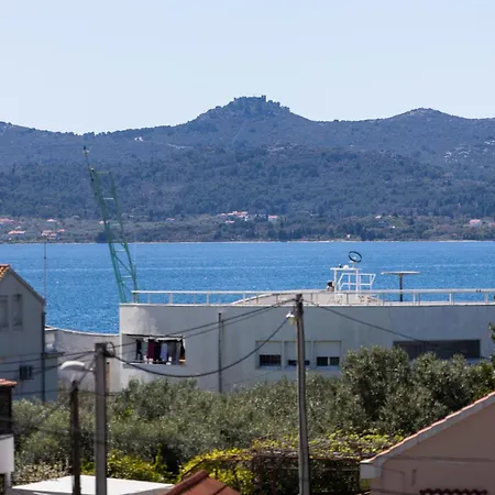 아파트 Anabella Ii